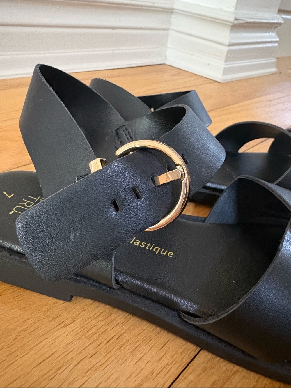 Time and Tru Black Crisscross Strap Sandals with Gold Buckle Accent - Picture 3 of 5